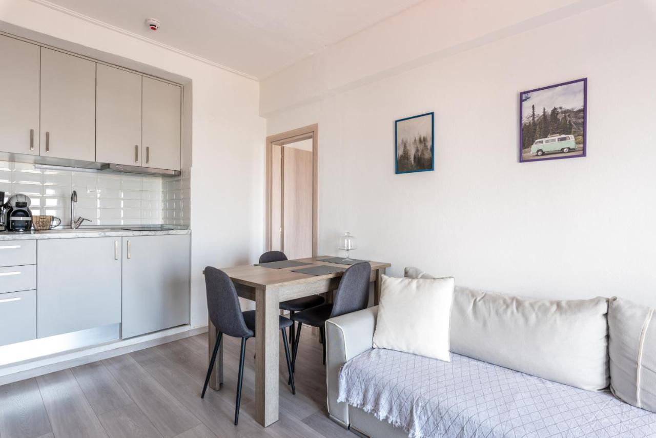 Minimalist Apartments W/ View Thessaloníki Eksteriør bilde